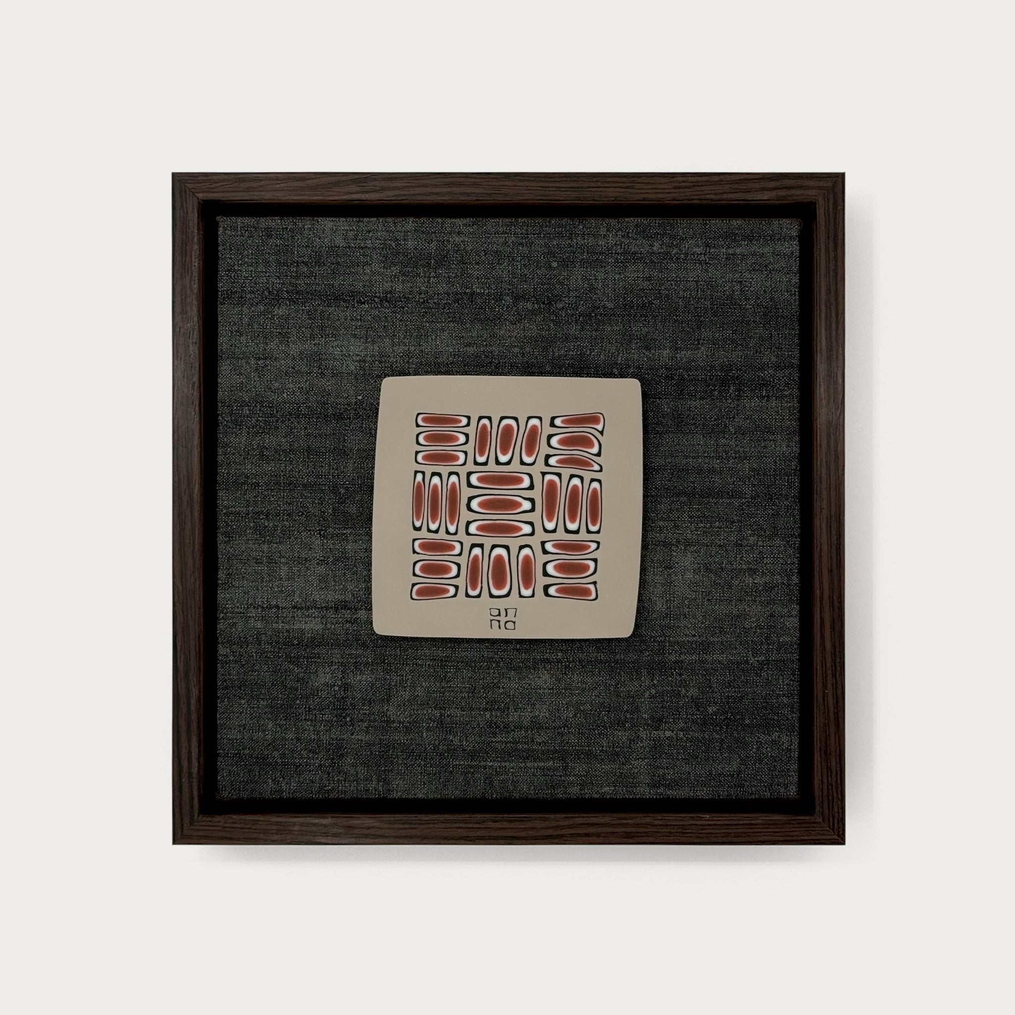 Dark Walnut / Noir Panel